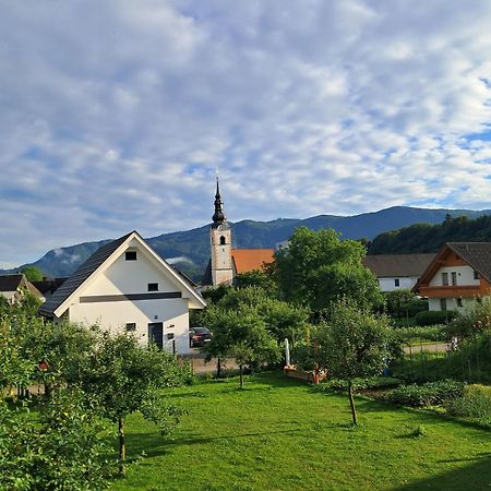 Apartment Bellart With Sauna Radovljica Exterior photo