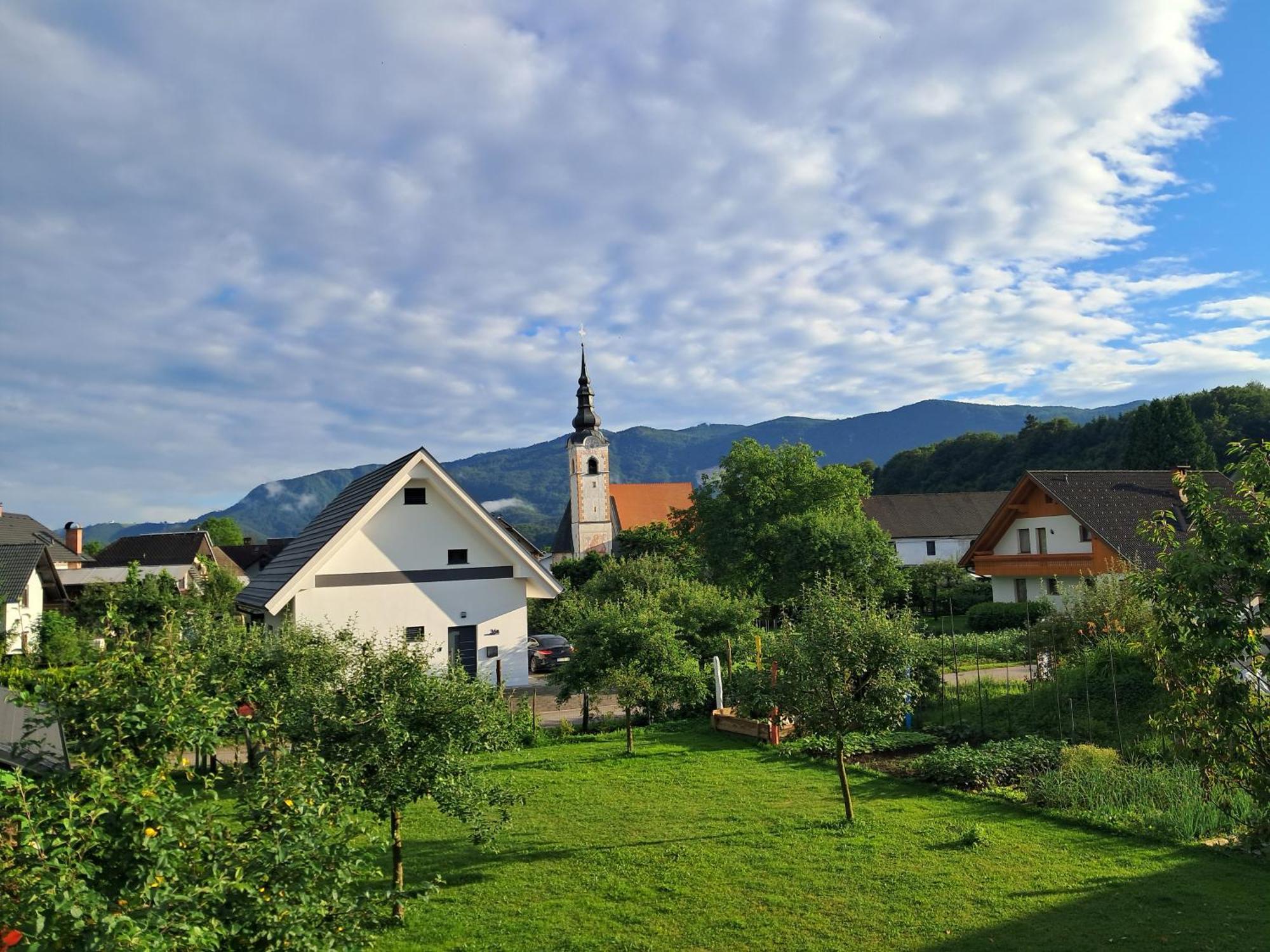 Apartment Bellart With Sauna Radovljica Exterior photo